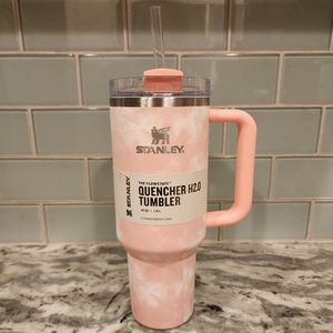 Stanley 40oz Peach Tie Dye Tumbler